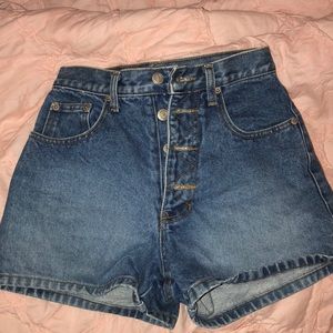High wasted mom shorts